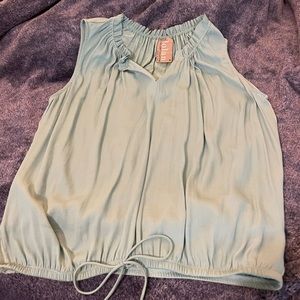 Perfect spring Anthropologie top